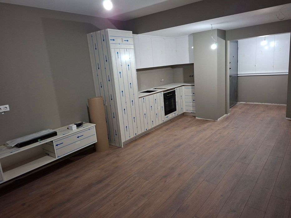 Чисто нов южен апартамент до НБУ и метро - с подземен гараж за 2 коли