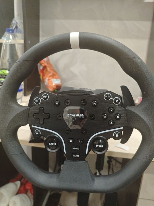 Игровой руль Moza R3