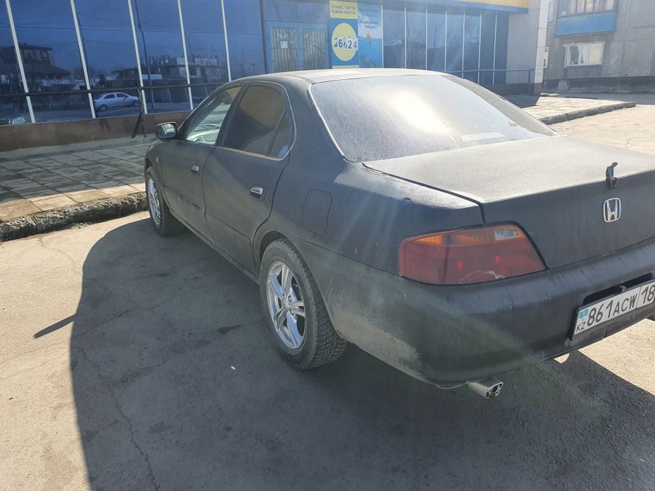 Продам хонда инспаер 1999год