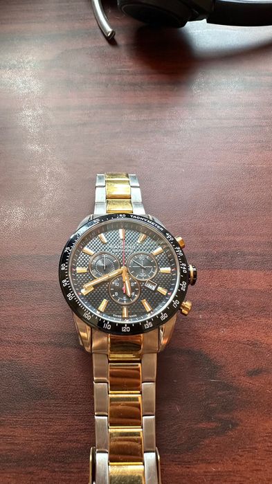 Продавам Candino Gents Chrono