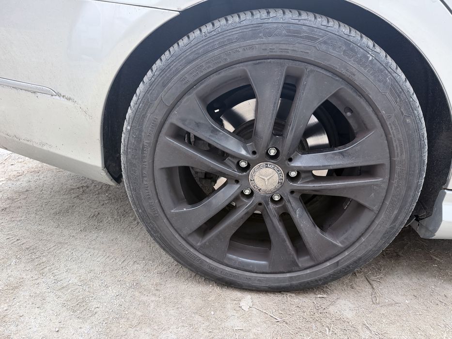 Джанти с гуми  17" мерцедес w204 w207 w212