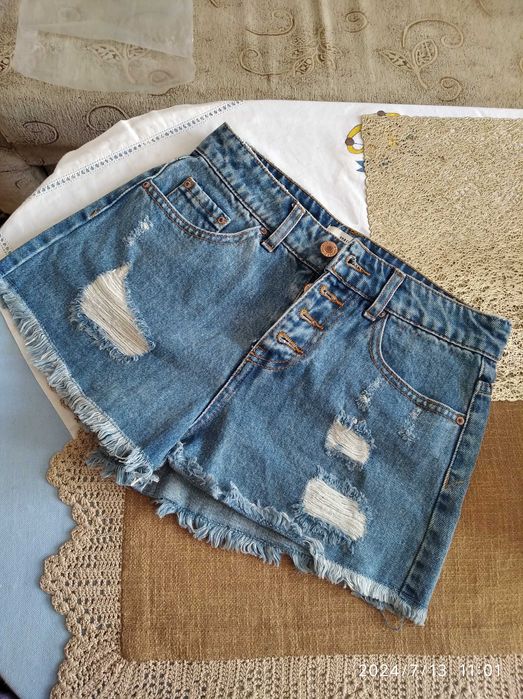 Liu Jo къс панталон за парти; къс панталон Forever21