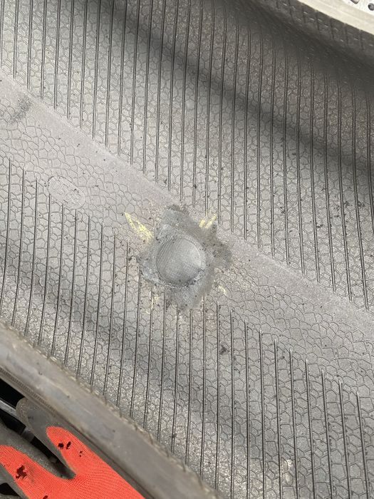 245/45/19 Континентал  Летни