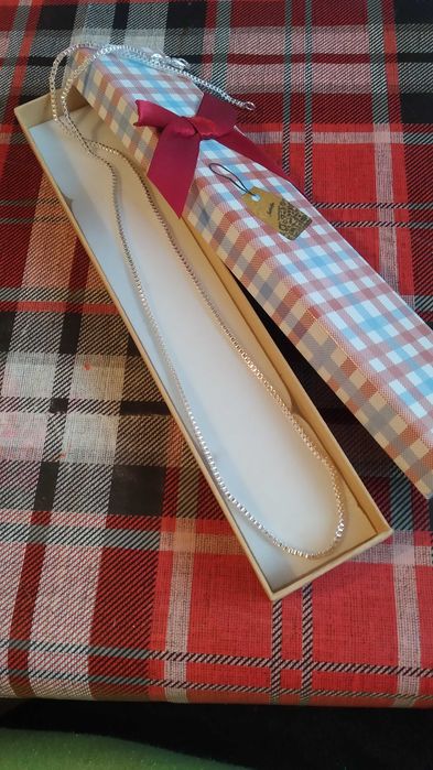 Нов, сребърен синджир/ ланец / колие в кутия за подарък. 6 модела.