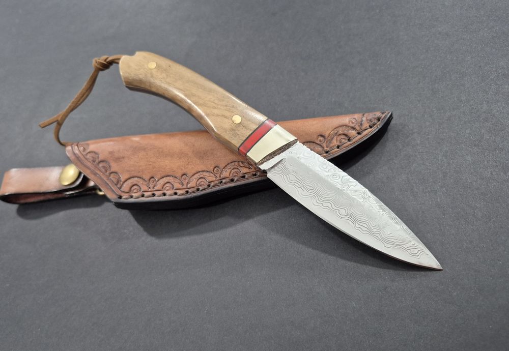 Компактен ловен нож CLRERN, дамаска стомана,фултанг с кожена кания ,LN
