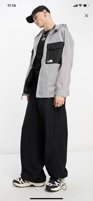 Тънко яке The North Face Nakkar