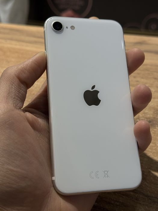 iPhone SE 2 (2020)