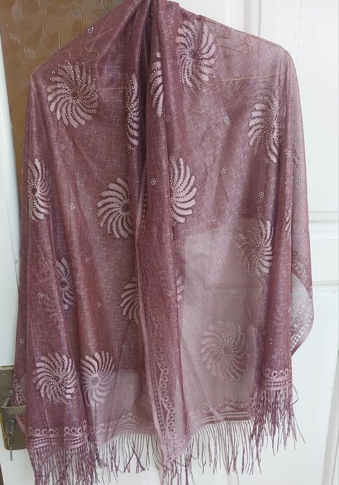 Yangi qishgi va yozgi sharflar