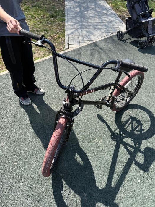 Велосипед трюковый bmx stolen
