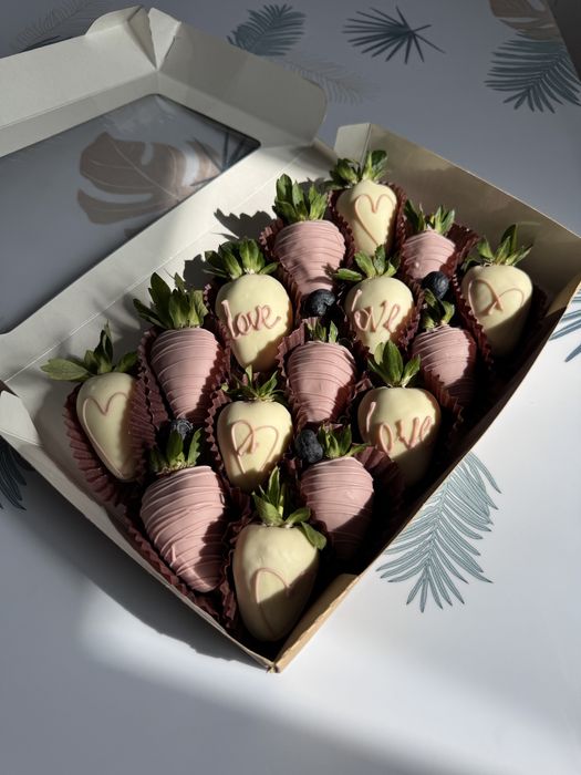 КЛУБНИКА в шоколаде Сарыағаш