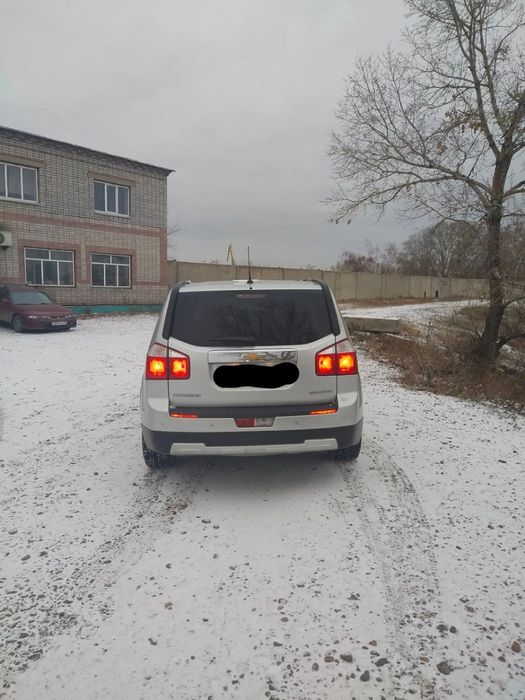 Продам автомоиль Шевроле Орландо