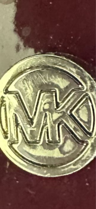 Продам балетки MK