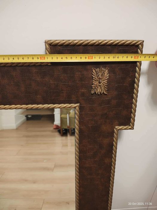 Oglinda deosebita piele ecologica