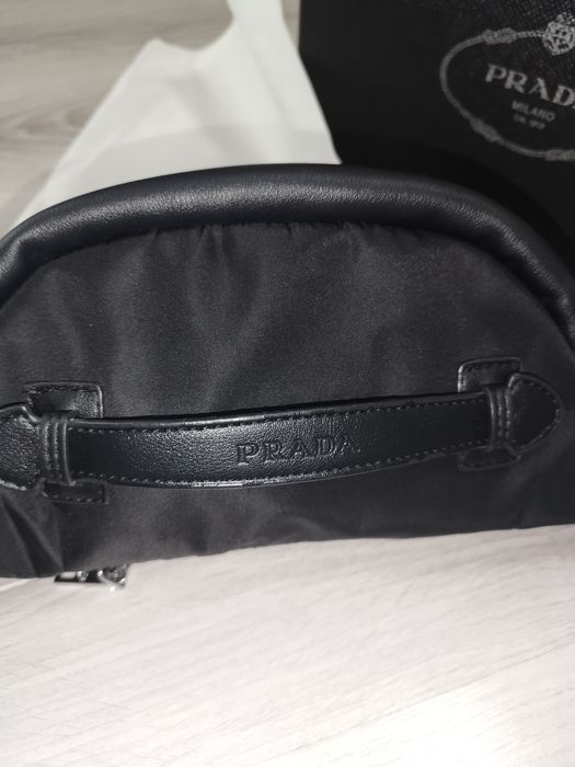 Дамски чанта Prada