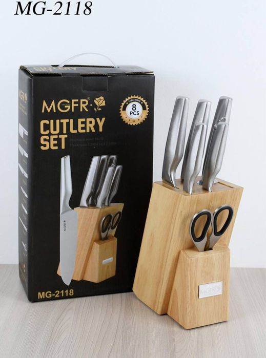 Набор ножей, Ножь,