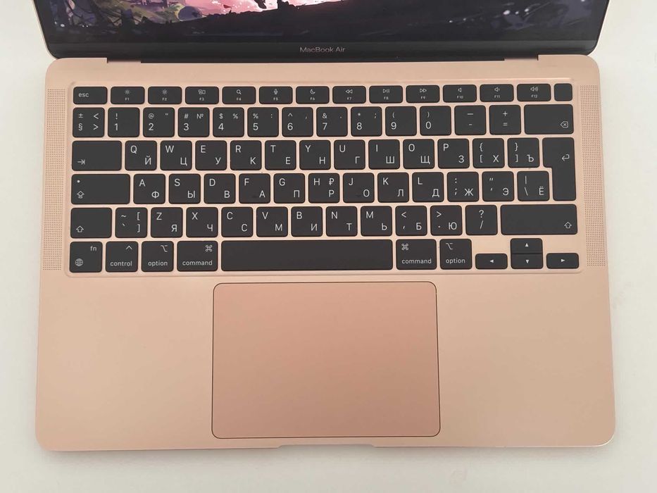 Macbook Air M1 (256Гб)
