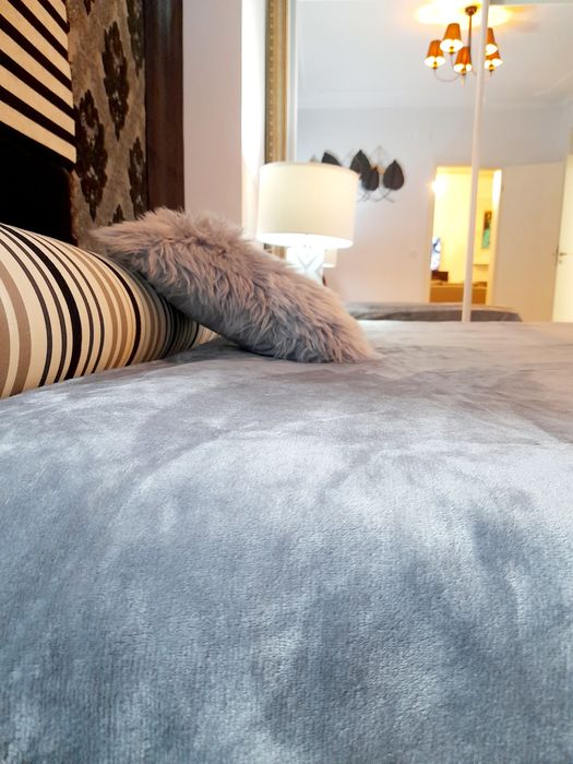 Inchiriez apartament 2 camere  f mare ultracentral