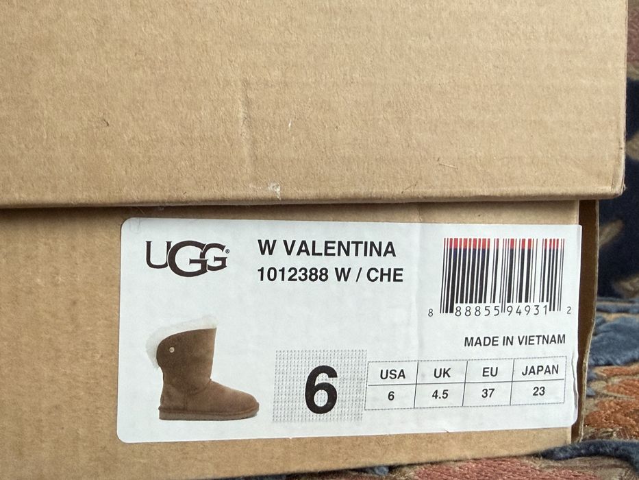 UGG original cu Swarovski 37