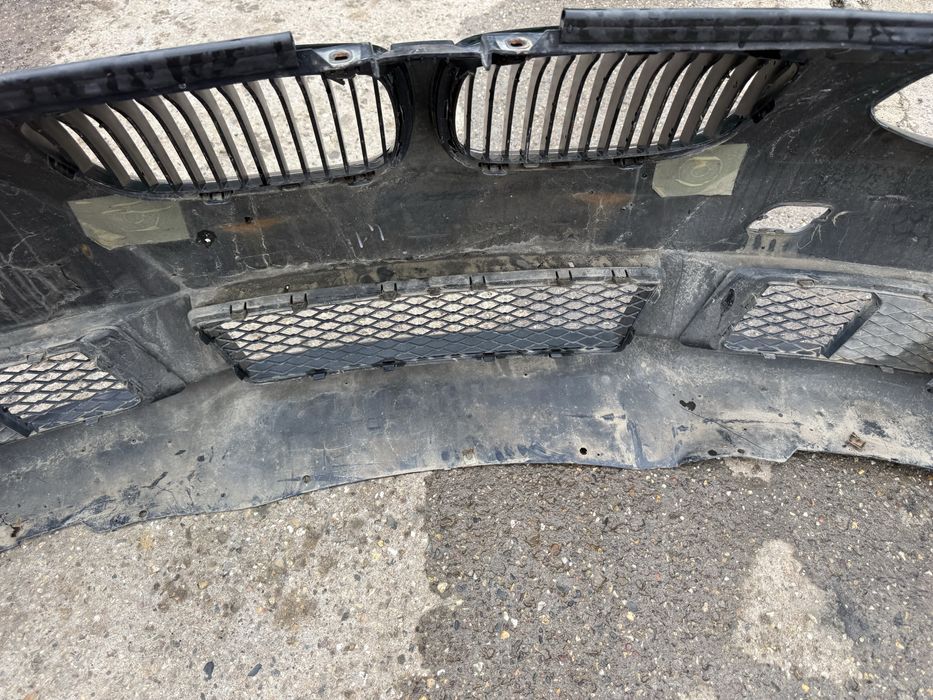 Предна броня за БМВ е92 пре фейс/ BMW e92 pre LCI