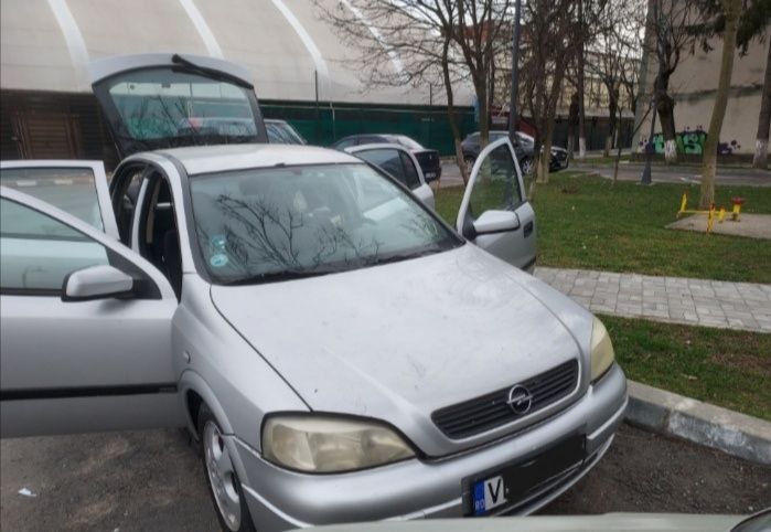 Alternator electromotor compresor radiatoare cutie motor y20dth astra