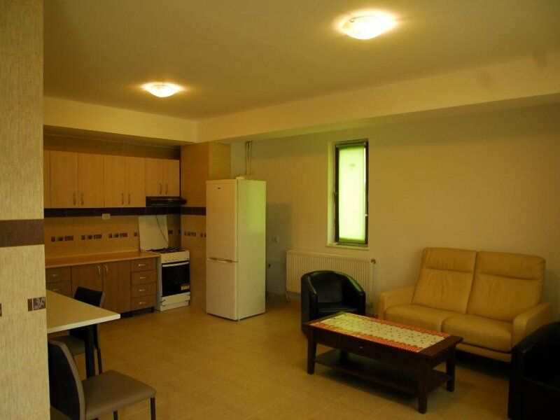 Cornetu vila tip duplex (3 camere+living+ bucatarie+ 2 bai+terasa)