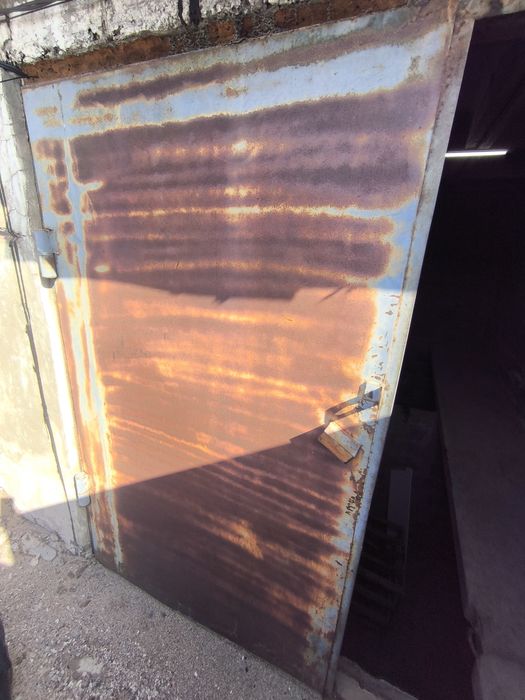 Сдам гараж в аренду