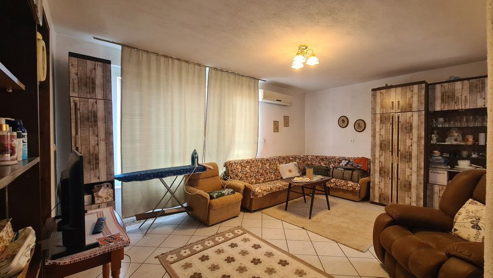 Продава се Къща в Приморско - 320 кв.м за 1204 €/кв.м - Снимка #9