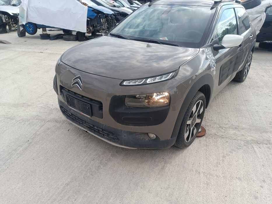 Ситроен Ц4 кактус / Citroen C4 Cactus 1,6 HDI -  на части