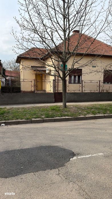 Casă rezidențială pe parter în Blascovici
