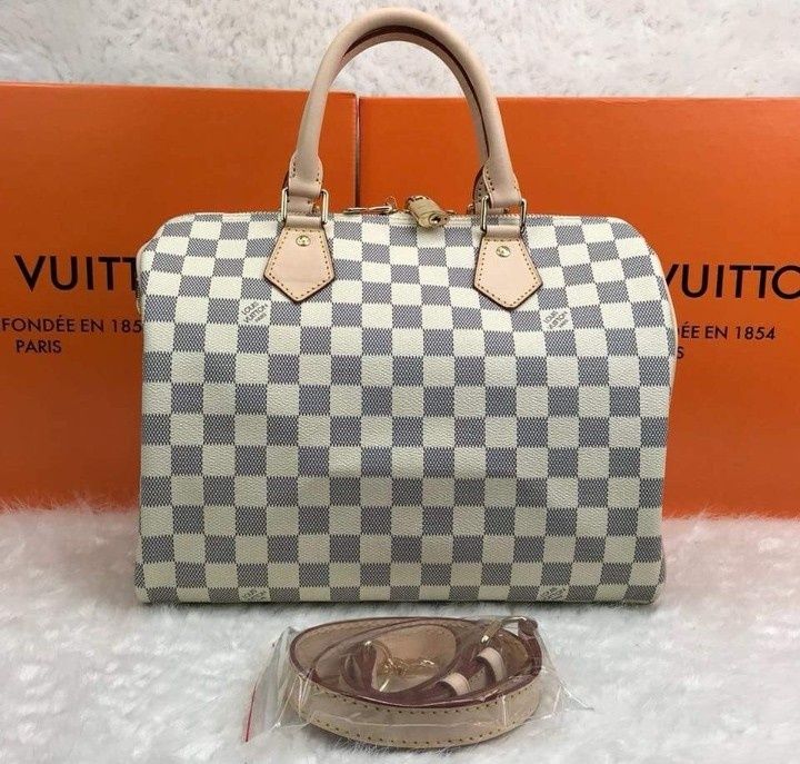 Geanta damă Louis Vuitton model Speedy Medium, 35cm L,saculet,eticheta