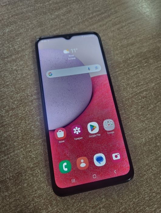 Обменяю Самсунг А13/64 gb