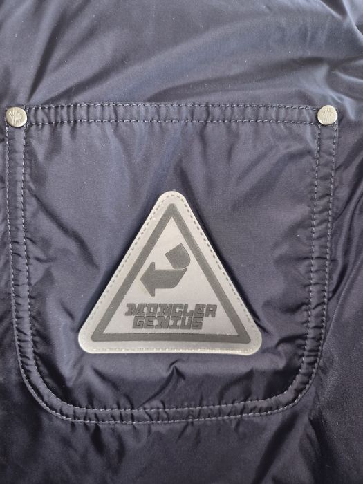 Moncler Genius marimea 1(s)
