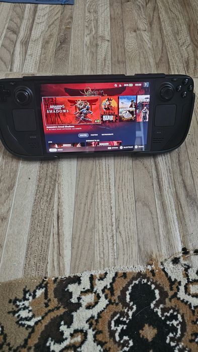 Vînd consola Steam deck oled
