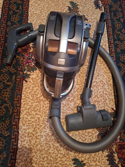 Пылесос LG 2000W