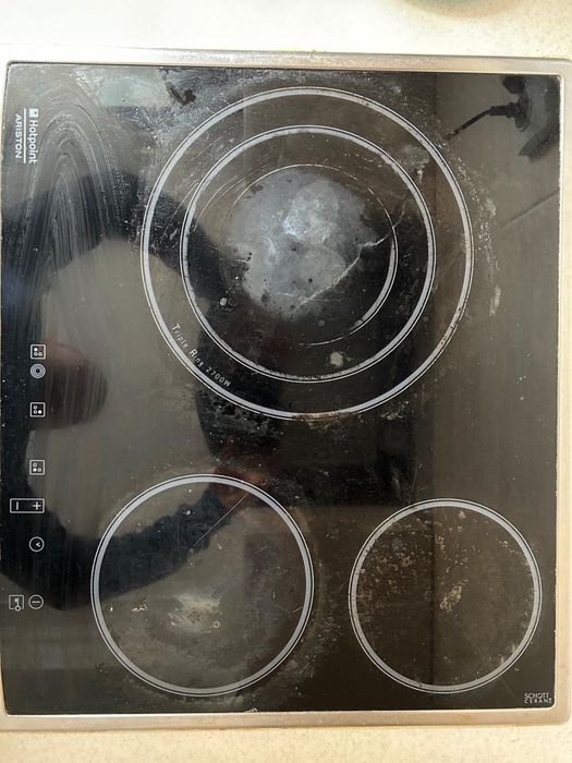 продам плиту hotpoint тупит не в рабочем состояний