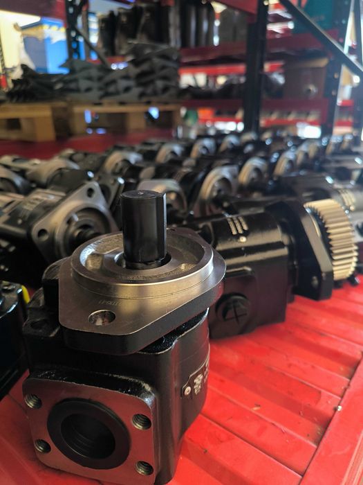 Pompa hidraulică JCB 332/E6671 – compatibilă cu telescoape JCB