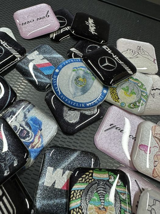 Наклейки разного вида на заказ