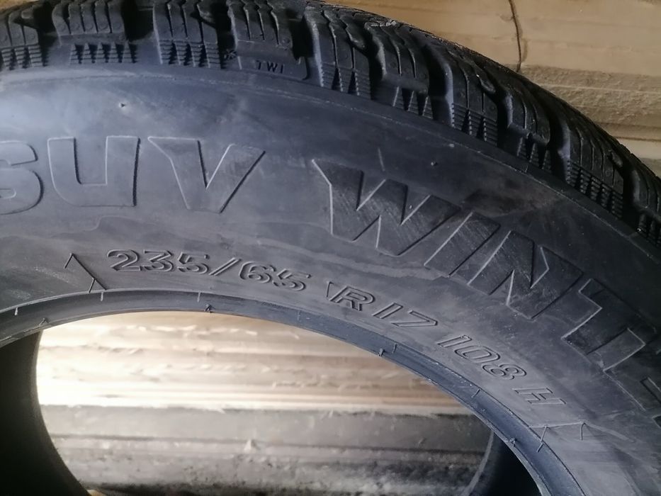 Прочетете описанието ! 17ски сезонзи за джип  и части за е92