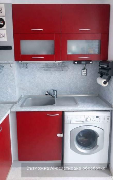 Двустаен апартамент в района на Възраждане!