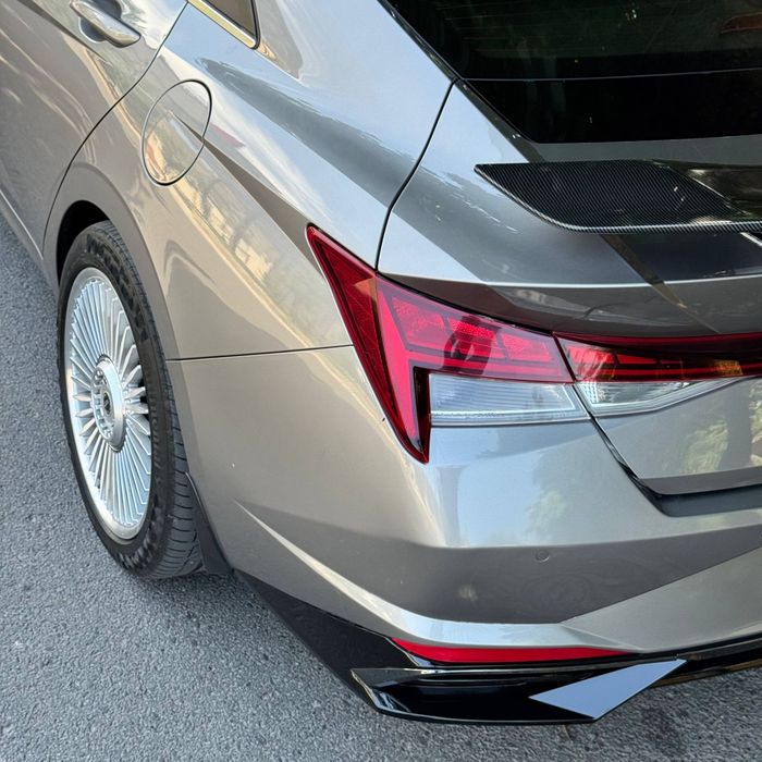 Hyundai Elantra pro 6