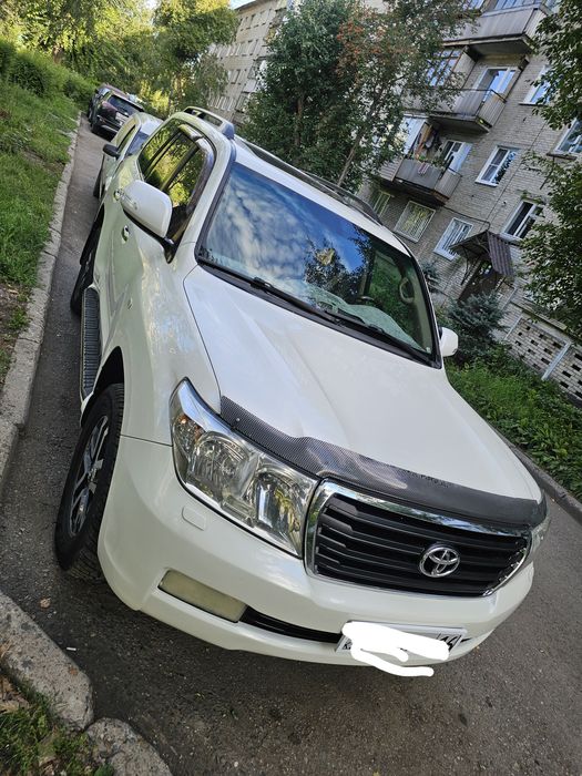 Продам TOYOTA LC 200