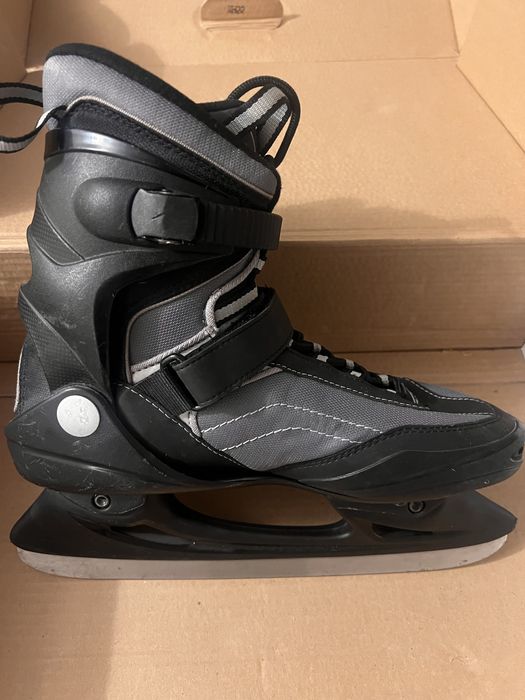Patine gheata barbatesti marimea 43