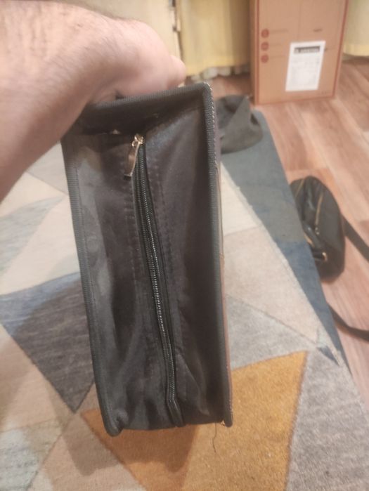 Продам сумку с дисками