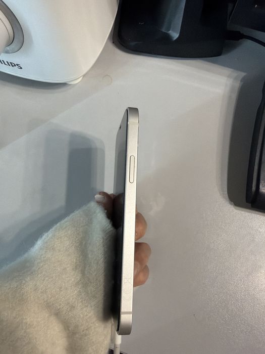 Iphone 12 сатылады