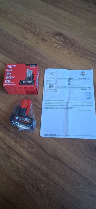 Нови Гайковерт Milwaukee M12 FUEL Батерия и Зарядно