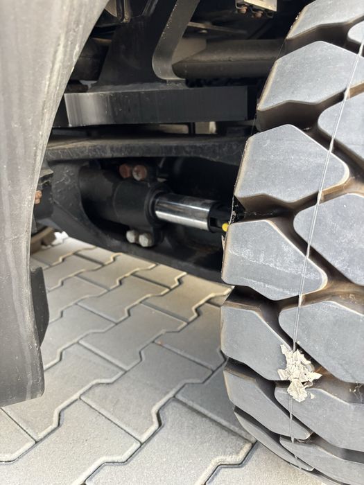 Motostivuitor Hyster 4 tone, an fab 2020 ! ( nu linde , still)