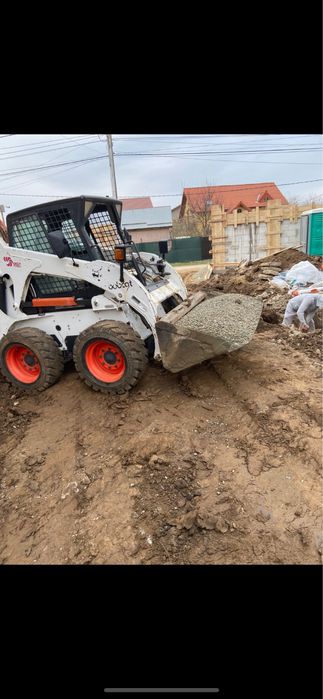 Inchiriez miniexcavator si buldoexcavator cu picon
