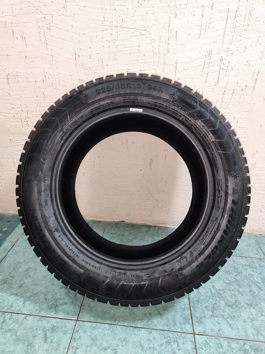 Шина зимняя 225/55/R16