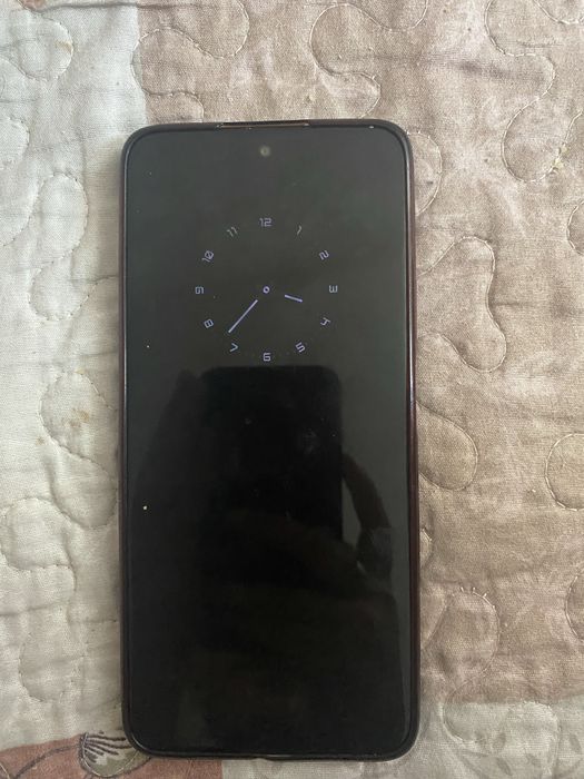 Honor x7c.
