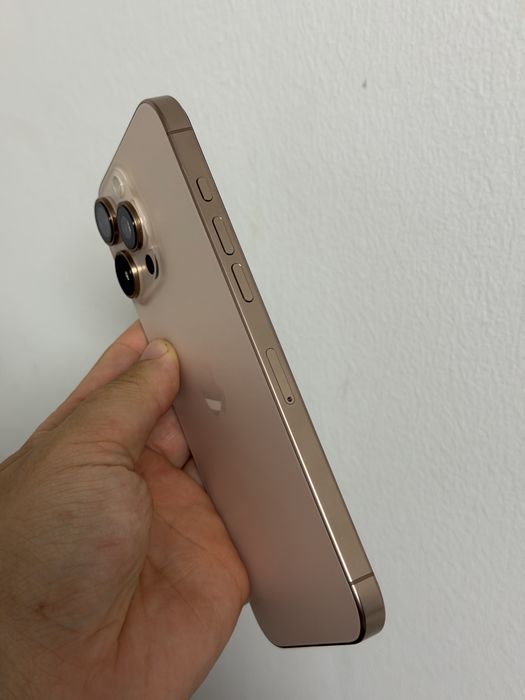 iPhone 16 Pro Max 256GB Desert Titanium